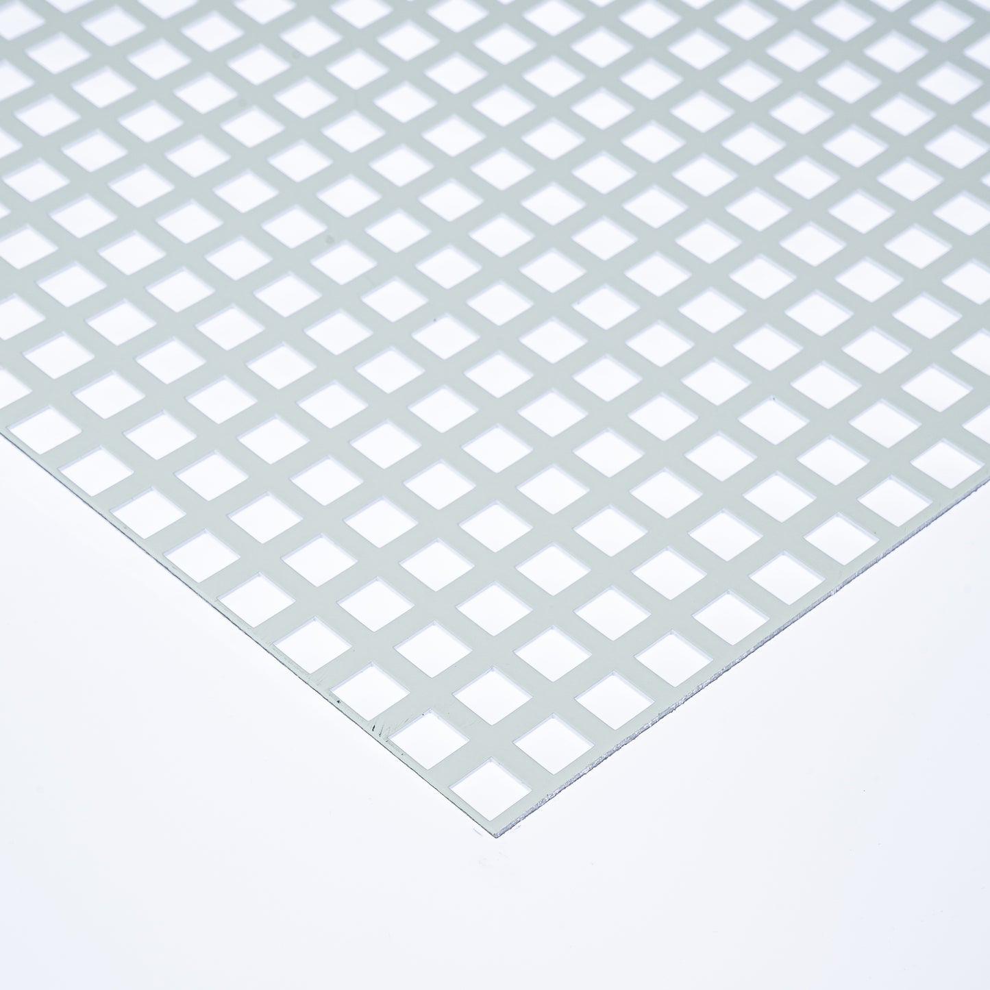 Stahl verzinkt weiss Lochblech QG10-15 in 1,5 mm Stärke – Quadratlochung in geraden Reihen