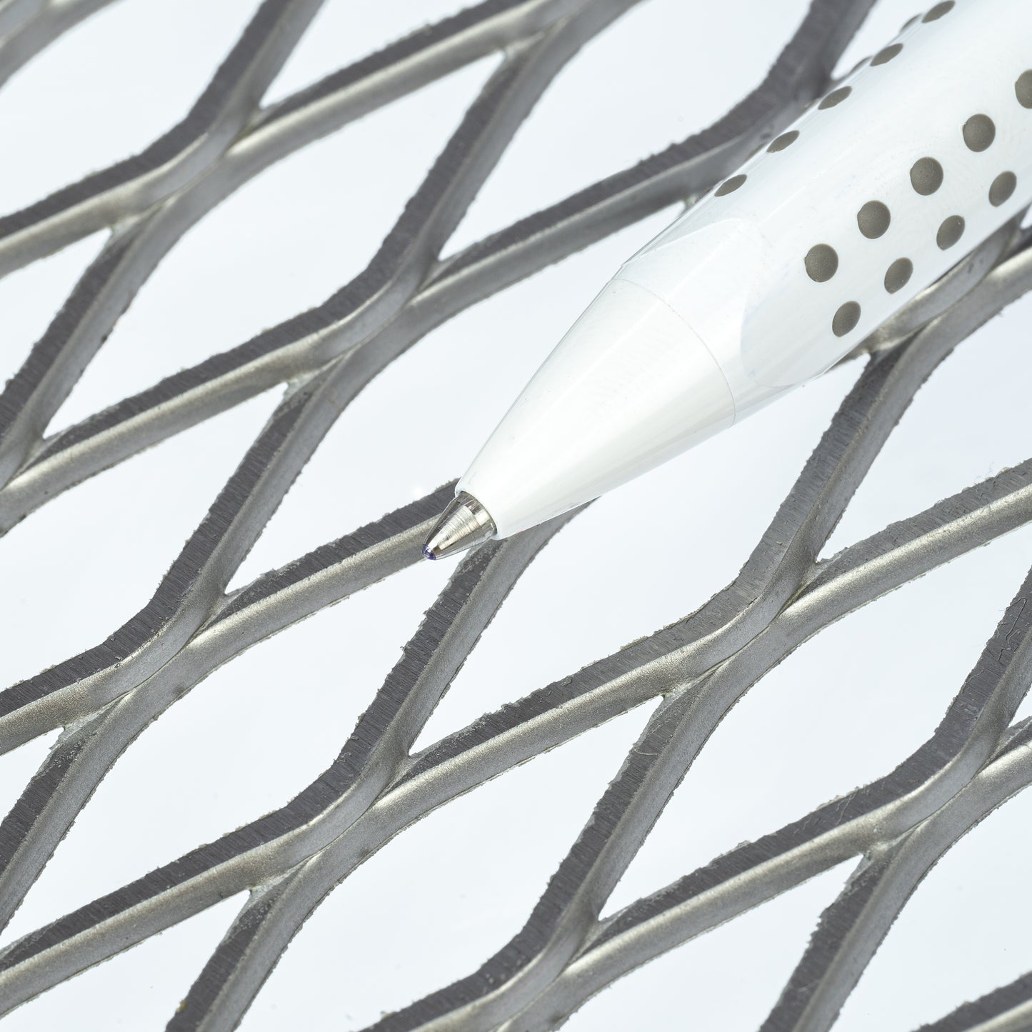 Stahl Blank Streckgitter MW 42mm x 13mm x 3mm x 2mm