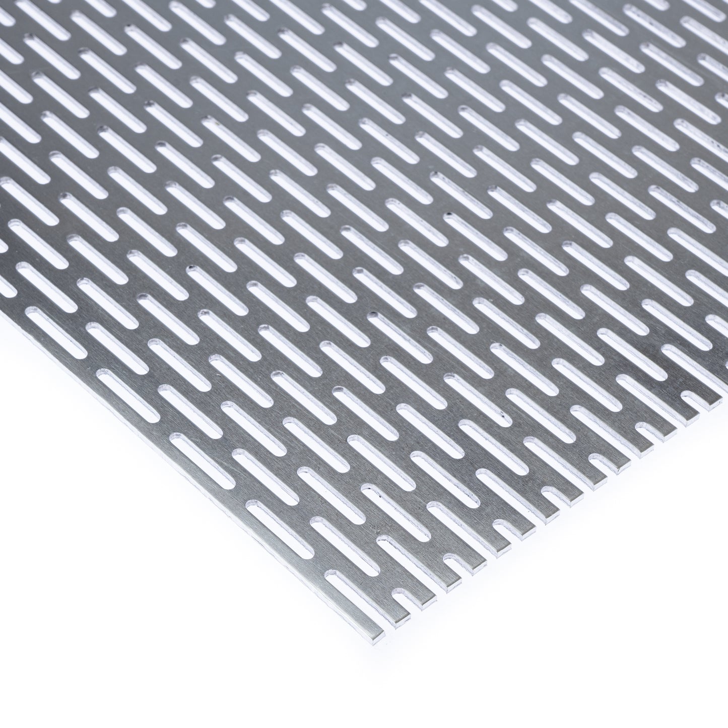 Aluminium Lochblech LV3x20 in 2 mm Stärke – Langlochung in versetzten Reihen